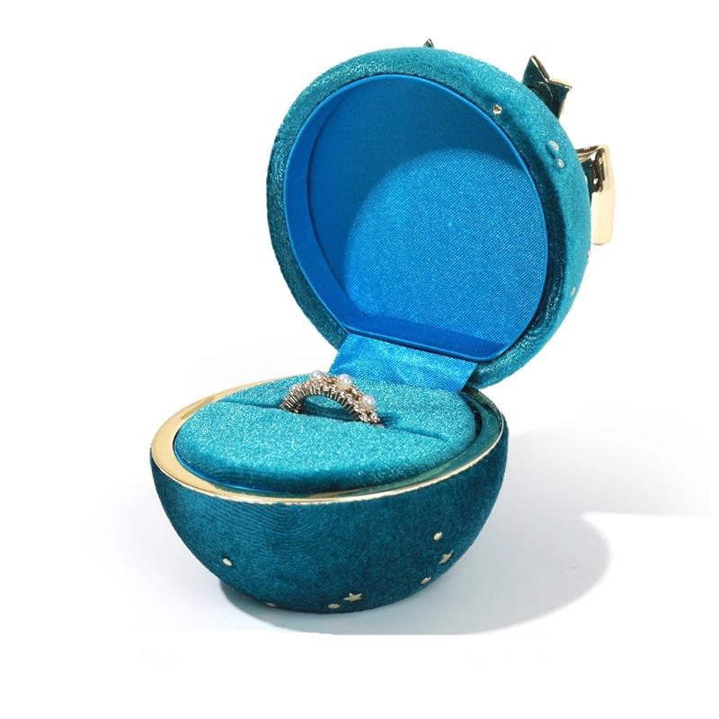 Velvet Ribbon Jewelry Box