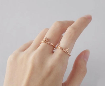 Anillo con nombre apilable - Charlotte Font