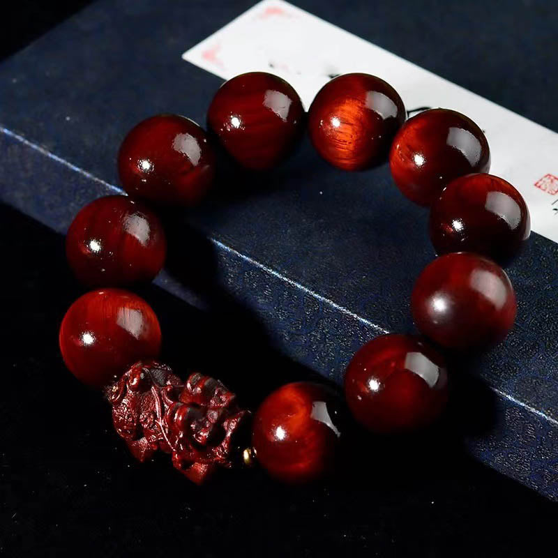 Small Leaf Red Sandalwood PiXiu Protection Bracelet