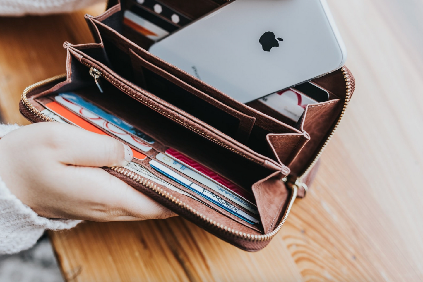 Große Lederbrieftasche - Monogrammiert 