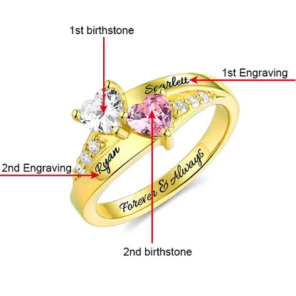 Personalisierter Verlobungsring mit Doppelherz-Gravur und Geburtsstein, inklusive Ringbox mit Rose 