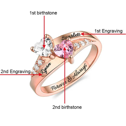 Personalisierter Verlobungsring mit Doppelherz-Gravur und Geburtsstein, inklusive Ringbox mit Rose 