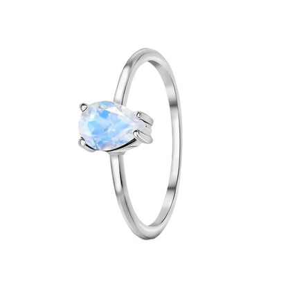 Teardrop-shaped Moonstone Ring in S925 Sterling Silver Design