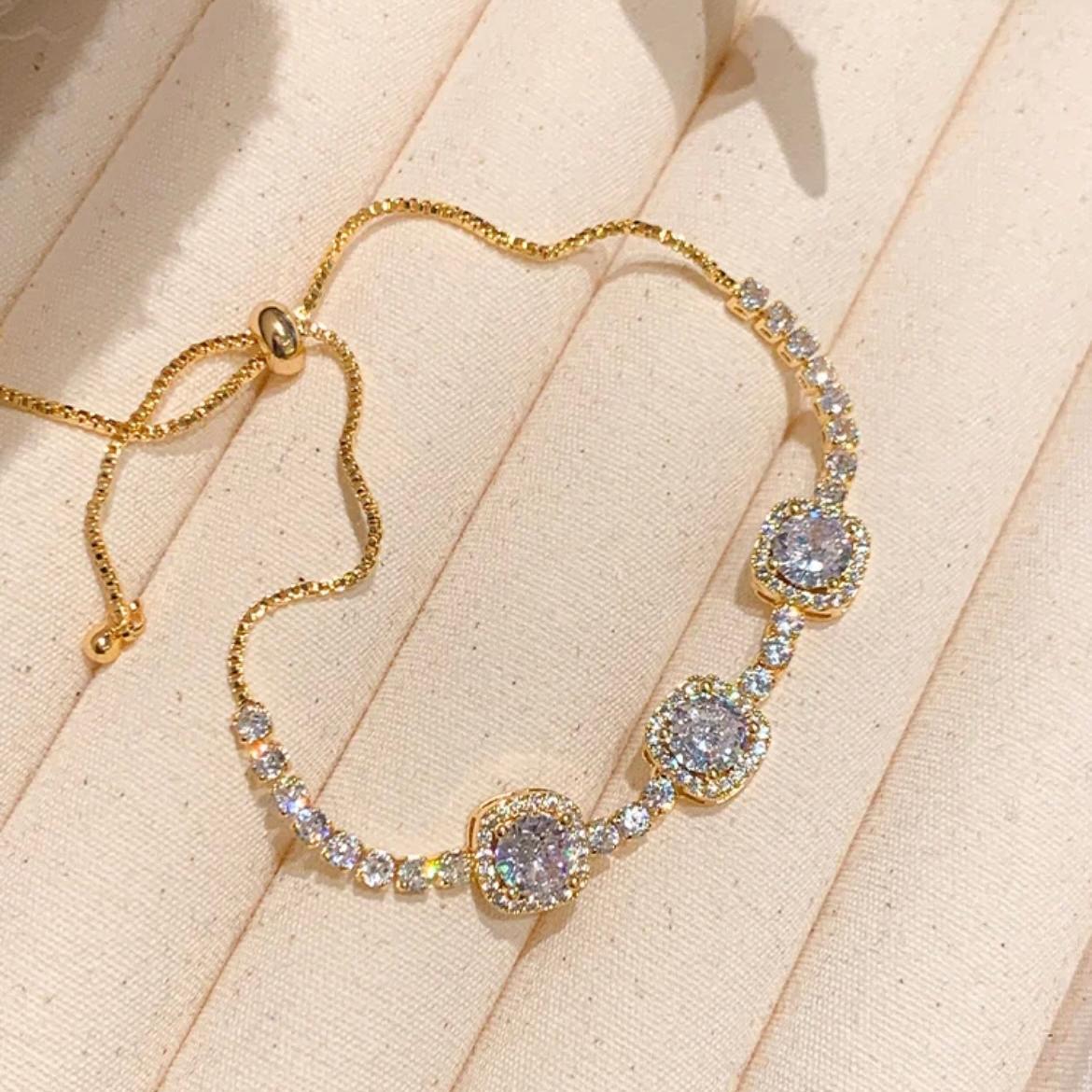 Dazzling Sugar Square Bracelet