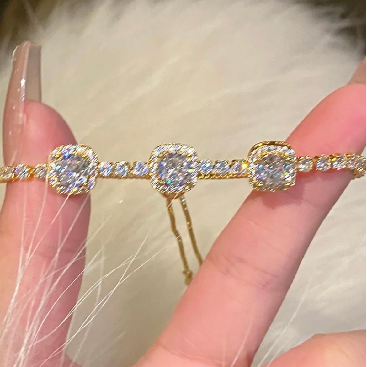 Dazzling Sugar Square Bracelet