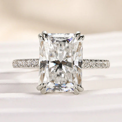 Elegant 4.5Ct Radiant Cut Engagement Ring Promise Ring For Her