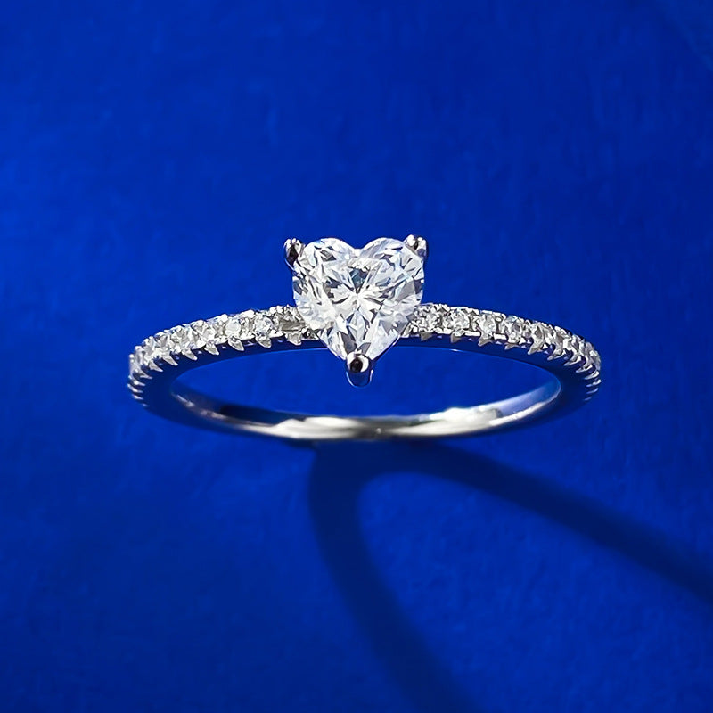 Elegant Heart Silver Zircon Ring