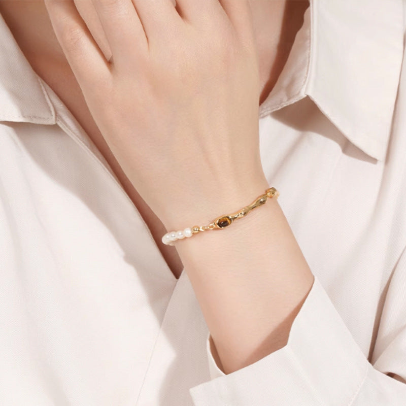 Tiger Eye & Freshwater Pearl Bracelet