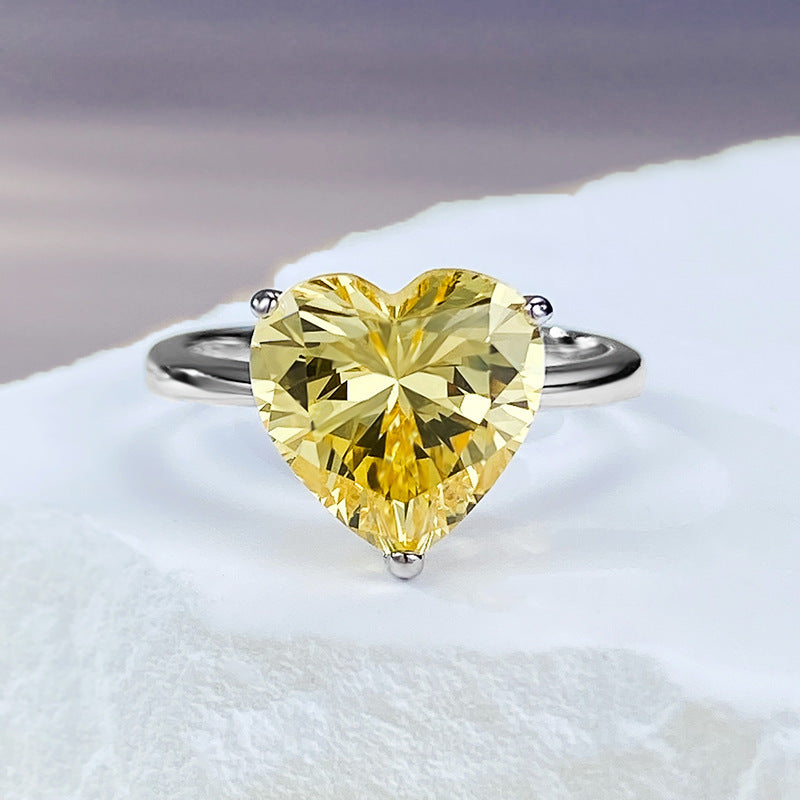 18K Gold 4ct Eternal Heart Diamond Ring