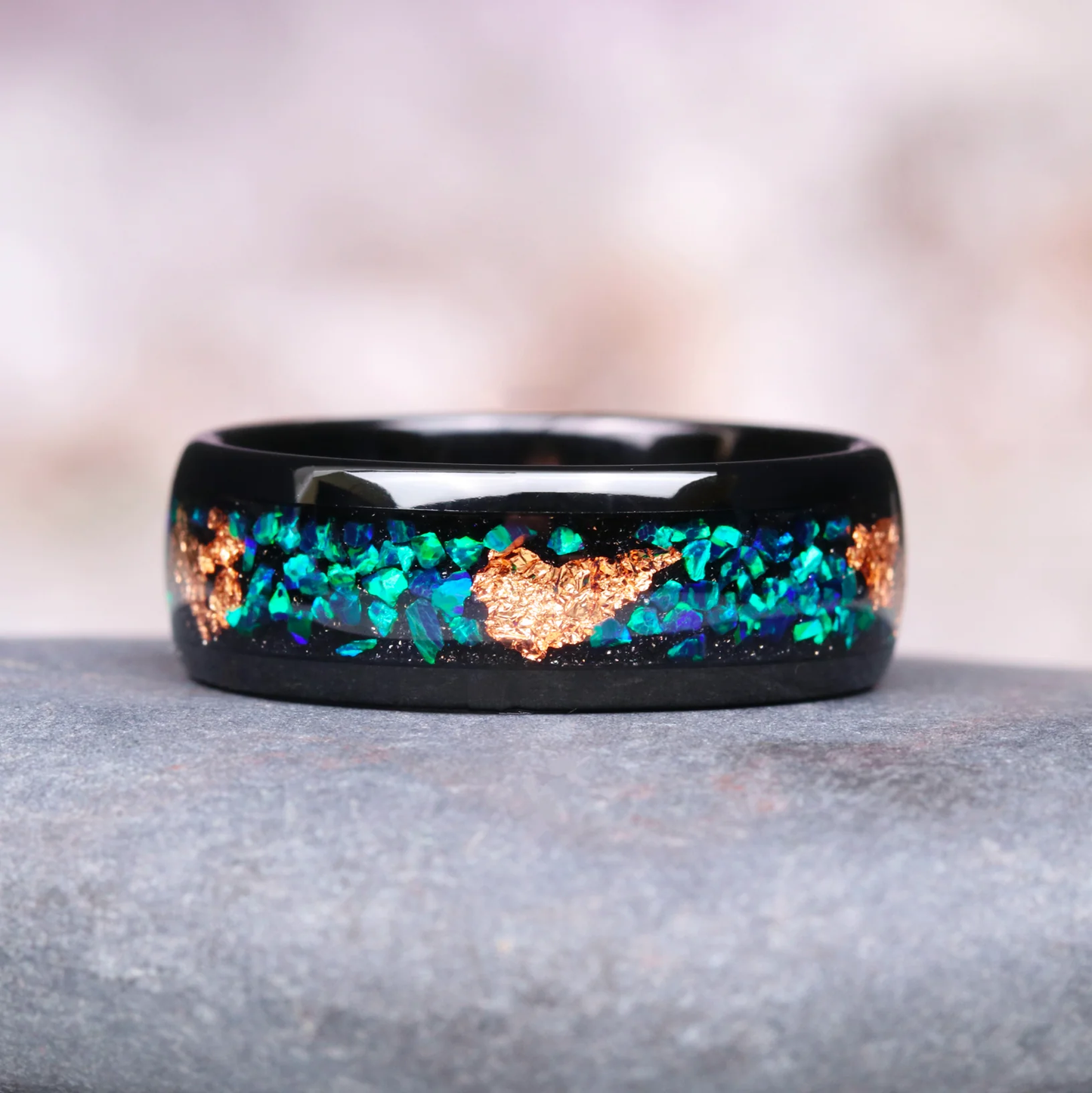 Skye Peacock Opal Juego de anillos para parejas: alianza de boda a juego para él y para ella Peacock Teal Rose Gold Vermeil &amp; Tungsteno