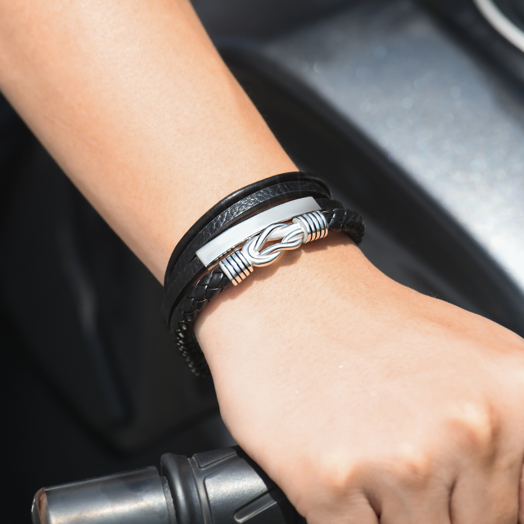 „Mutter und Sohn für immer miteinander verbunden“ Infinity-Lederarmband