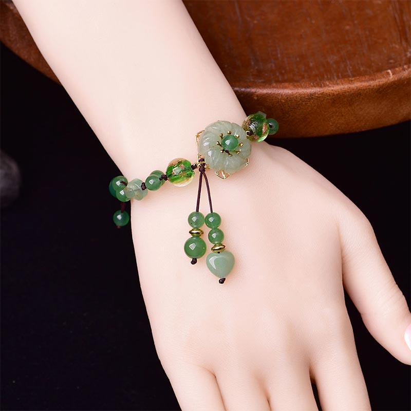 Pulsera de flores colgantes de la suerte de jade verde natural