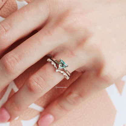 Triangle Cut Green Moss Agate Leaf Ring Set- Sterling Silver