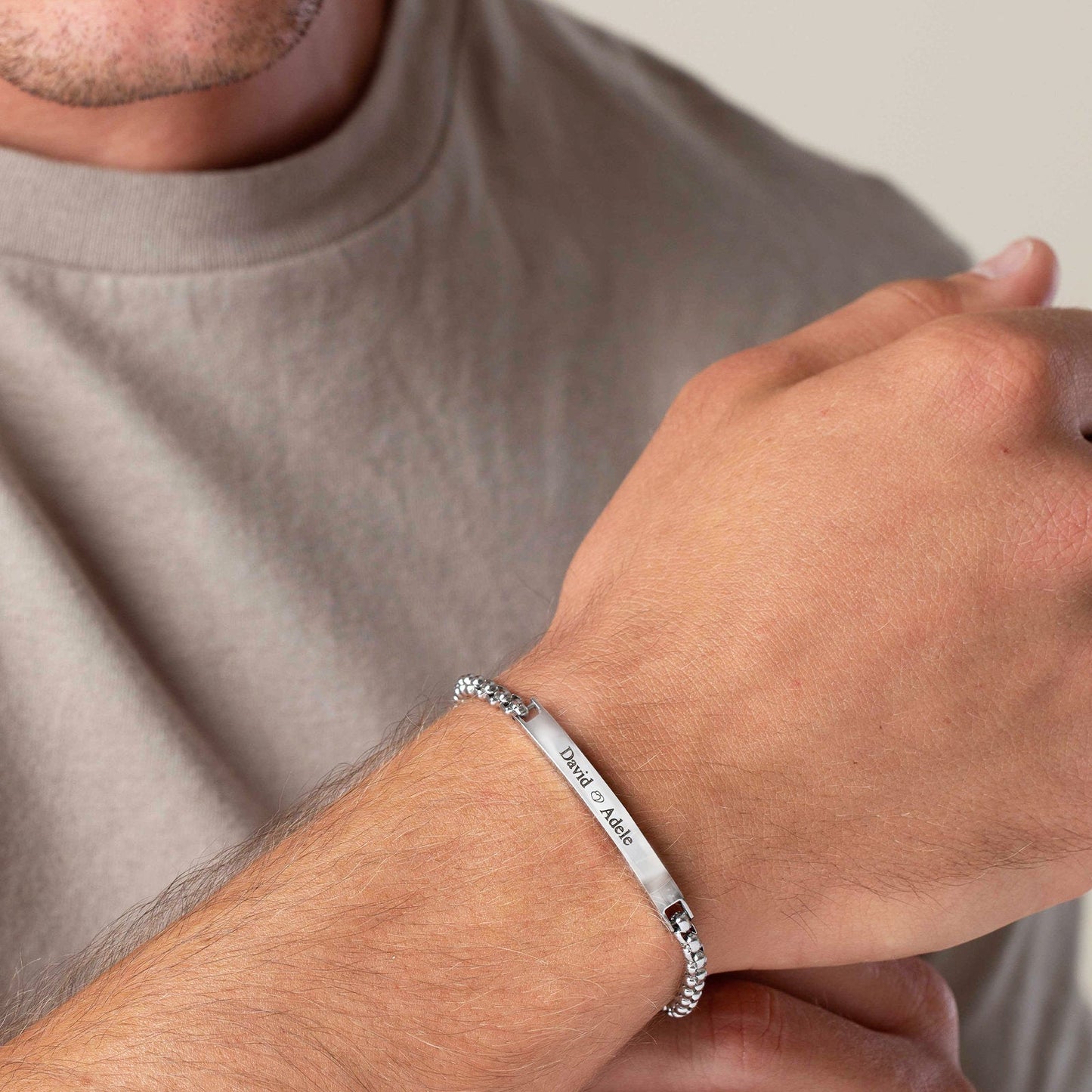 Personalisieren Sie Silber Bar Armband-Valentinstag oder Geburtstagsgeschenk für ihn 