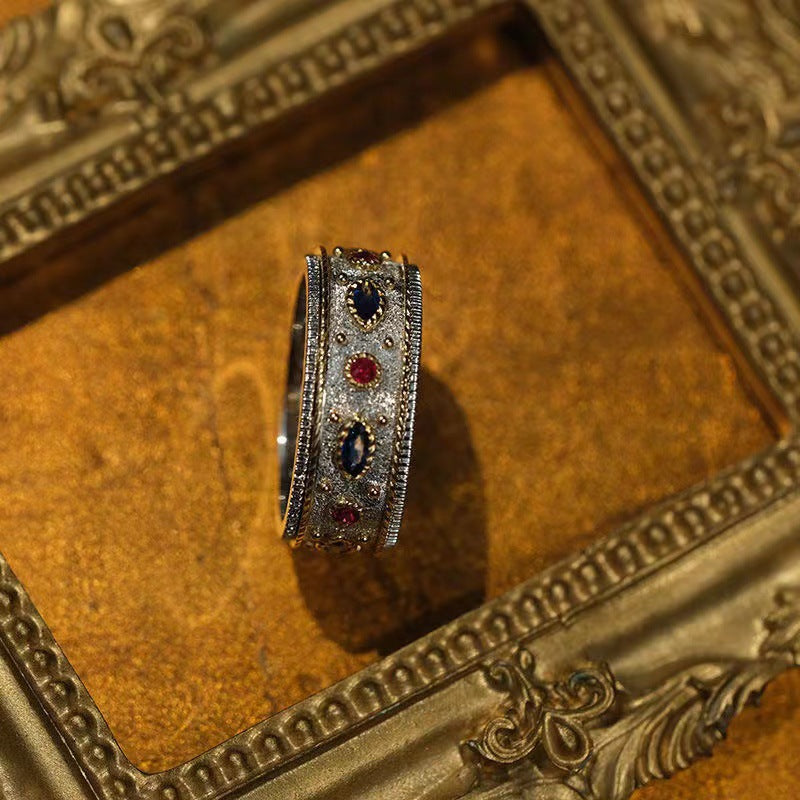 Royal Vintage Ring Red Blue Gem